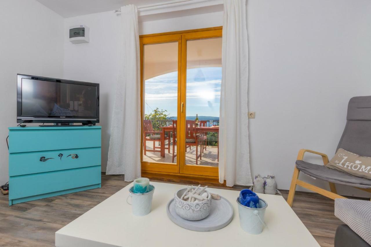 Apartments Maris Цриквеница Экстерьер фото