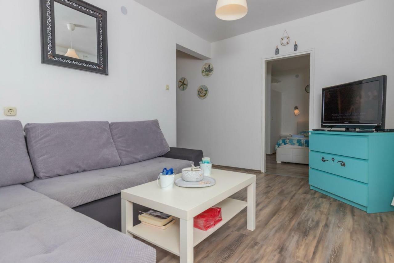 Apartments Maris Цриквеница Экстерьер фото